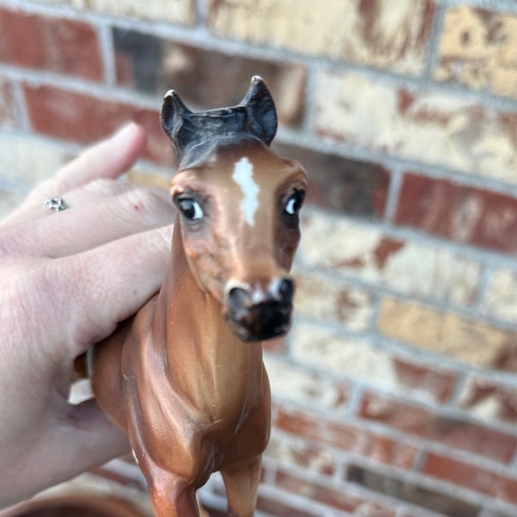 Breyer Trio of Brown and Chestnut Horse Figurines with White Markings - Picture 7 of 10